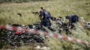 Sky News przeprasza za prezentera, który grzebał w walizkach ofiar lotu MH17