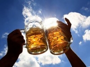 Jakie piwo kochają Polacy? 8 ciekawostek o polskim spożyciu złotego trunku