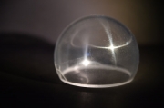 Naukowcy z laboratorium marynarki wojennej USA stworzyli kuloodporne szkło ze spineli