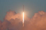 SpaceX planuje zwiększyć tempo startów w 2018 roku